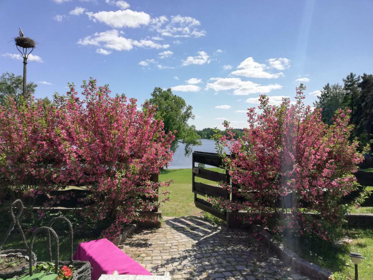 Pluszkiejmy 44 Buitenkant foto